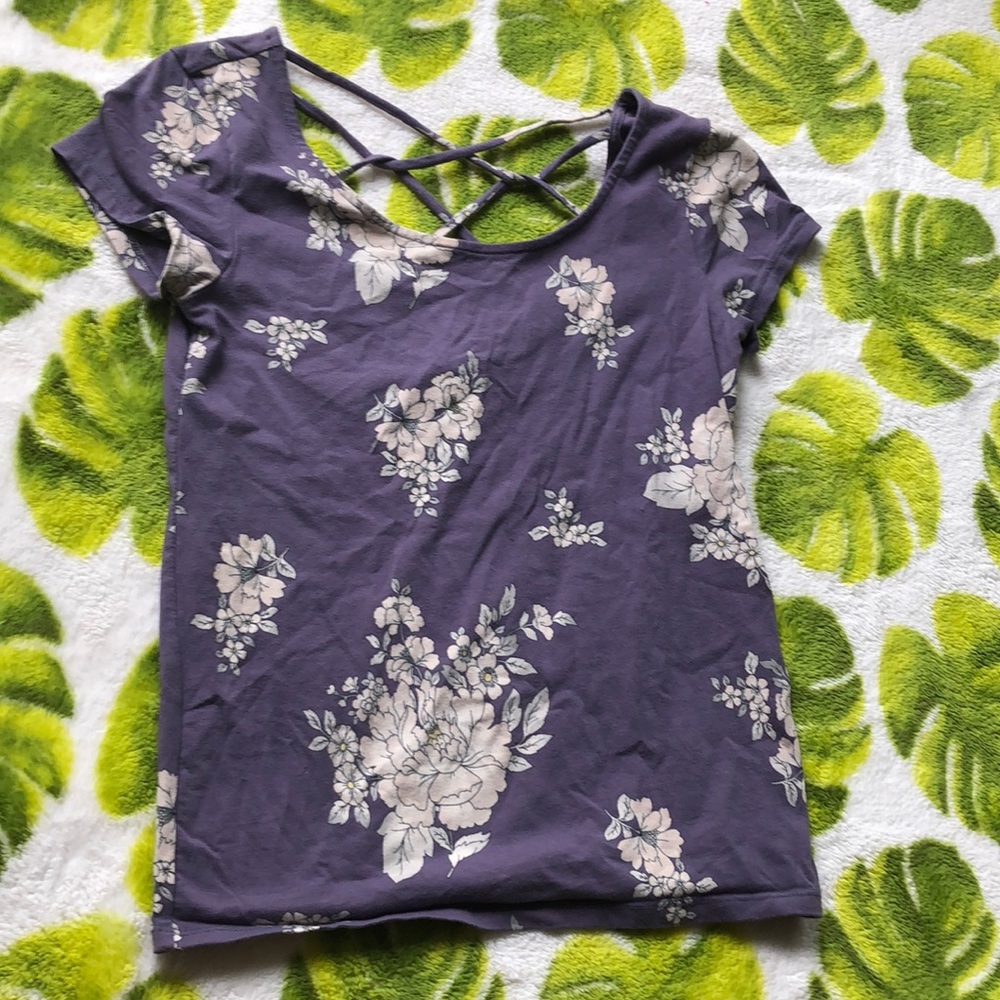 fitted tee